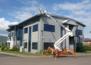 ROOF AND CLADDING SURVEYS ROOF AND CLADDING SURVEYS